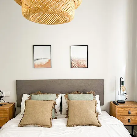 Ateneo & Playa - Apartment *